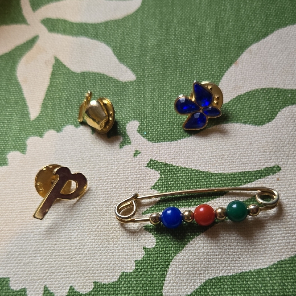 Vintage Tack Pin And Safety Pin Set (4) 💫- Initial P, blue Gem, Apple Brooch
